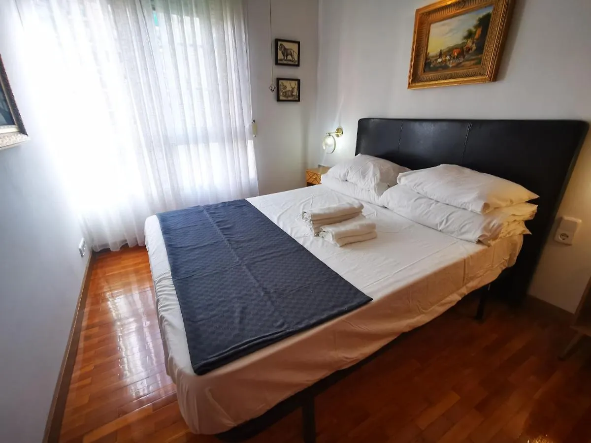 Cb88 Apartment Barcelona 0*,  Spain